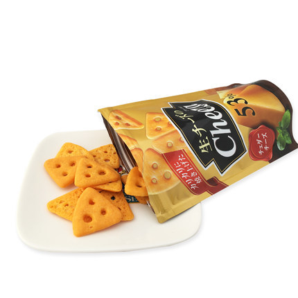 日本进口零食品 glico格力高牛油果芝麻酱芝士味三角饼干40g 日本进口零食品 glico格力高牛油果芝麻酱芝士味三角饼干40g