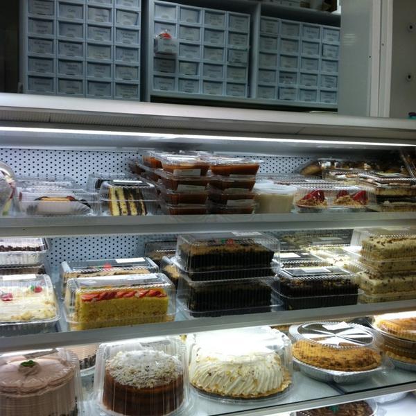 Photo taken at Publix by Racoo S. on 12/22/2012