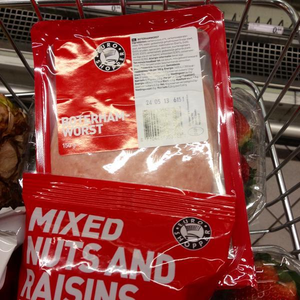 Photo taken at Albert Heijn by Jurgen E. on 4/13/2013-荷兰格罗宁根伍德艾宾格街19号 Photo taken at Albert Heijn by Jurgen E. on 4/13/2013