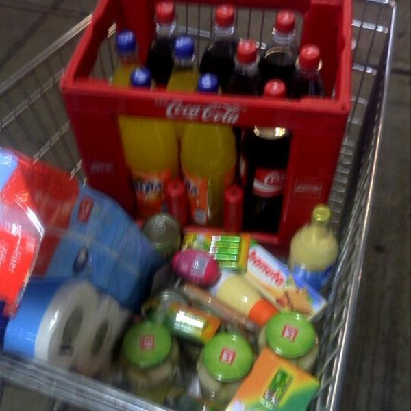 Photo taken at Kaufland by Richard E. on 7/13/2012-德国北莱茵威斯特法伦州黑尔措根拉特班霍夫大街25 Photo taken at Kaufland by Richard E. on 7/13/2012