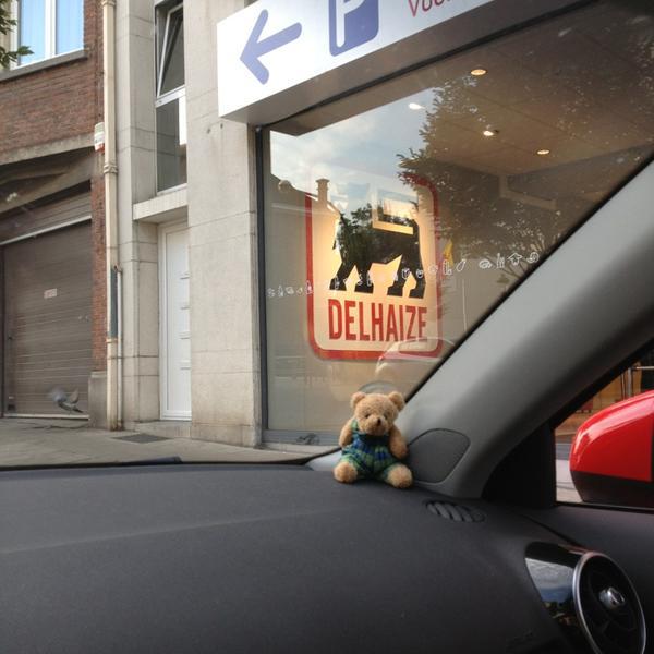 Photo taken at Proxy Delhaize by Marvin V. on 7/17/2013