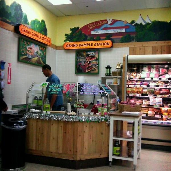Photo taken at Trader Joe's by J Y. on 3/20/2012
