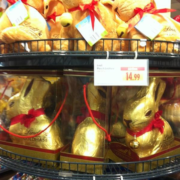 Photo taken at Merkur by rosy_kyon on 2/13/2012