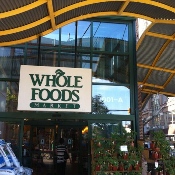Photo taken at Whole Foods Market by Steven M. on 5/31/2012-马里兰 巴尔的摩舰队街1001(在美国埃克塞特街) Photo taken at Whole Foods Market by Steven M. on 5/31/2012