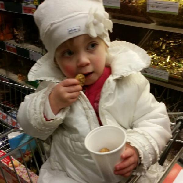 Photo taken at Colruyt by Stijn D. on 3/13/2015-西佛兰德伊泽赫姆维哥路119号 Photo taken at Colruyt by Stijn D. on 3/13/2015