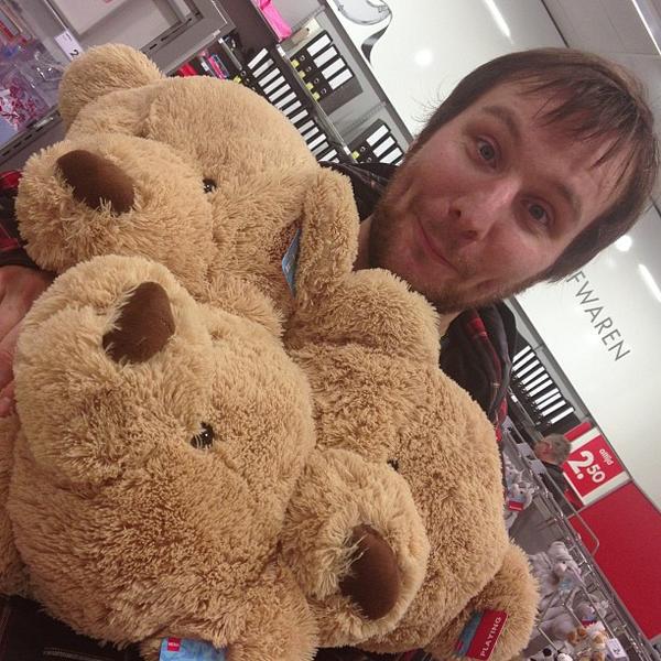 Photo taken at HEMA by Ritzo t. on 12/17/2012-荷兰格罗宁根赫尔街64号 Photo taken at HEMA by Ritzo t. on 12/17/2012