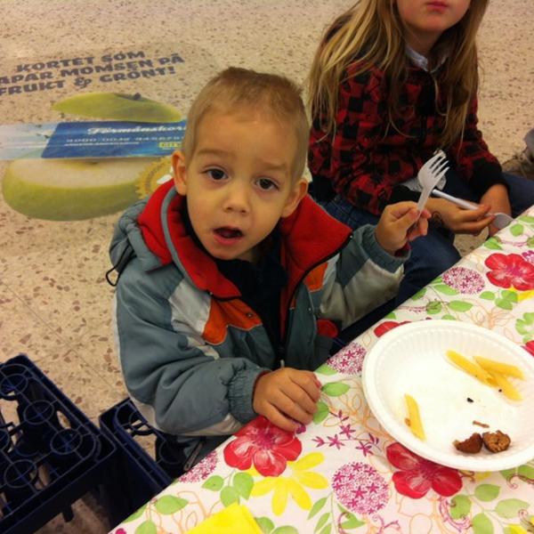 Photo taken at City Gross by Miroslav on 12/1/2012