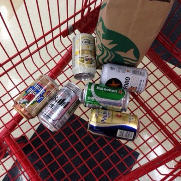 Photo taken at 홈플러스 (Home plus) by Hyejin P. on 10/22/2013-首尔市江西区禾谷路398号 Photo taken at 홈플러스 (Home plus) by Hyejin P. on 10/22/2013