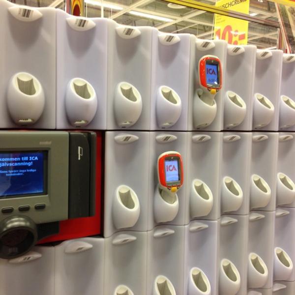 Photo taken at ICA Maxi Erikslund by Micael B. on 10/25/2012-瑞典西曼兰省韦斯特罗斯特拉弗斯街12号 Photo taken at ICA Maxi Erikslund by Micael B. on 10/25/2012