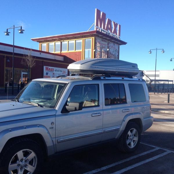 Photo taken at ICA Maxi Erikslund by Erik T. on 2/17/2014-瑞典西曼兰省韦斯特罗斯特拉弗斯街12号 Photo taken at ICA Maxi Erikslund by Erik T. on 2/17/2014