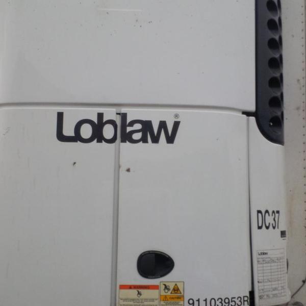 加拿大品牌超市Loblaws超市勒杜克店图片库