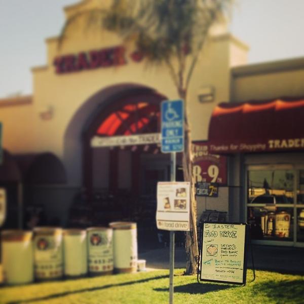 Photo taken at Trader Joe's by Tom H. on 4/11/2014-美国加利福尼亚州科斯塔梅萨波莫纳大道640 Photo taken at Trader Joe's by Tom H. on 4/11/2014