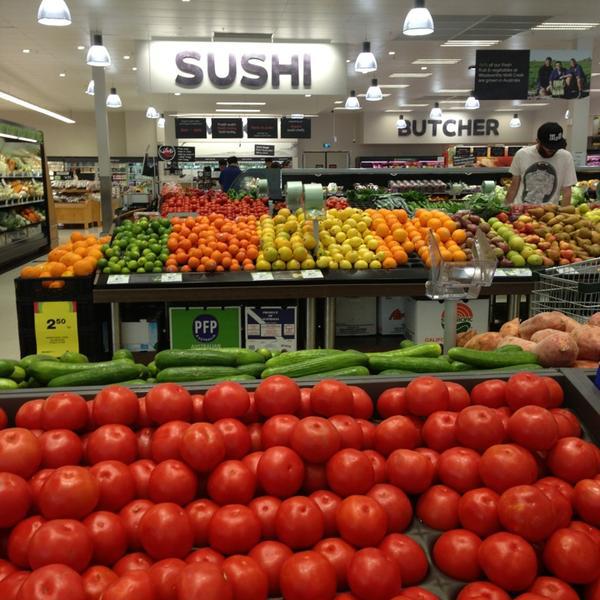 Photo taken at Woolworths by Susan on 2/27/2013-澳大利亚新南威尔士州悉尼安克利夫圣78-96 Photo taken at Woolworths by Susan on 2/27/2013