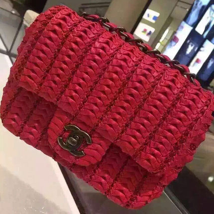 Chanel/香奈儿chanel女包15新款钩花刺绣口盖包A93950Y603322A993 Chanel/香奈儿chanel女包15新款钩花刺绣口盖包A93950Y603322A993