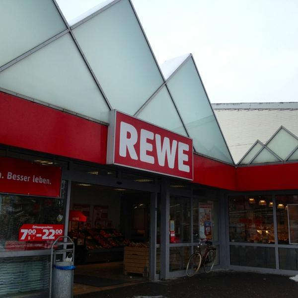 Photo taken at REWE by Thorsten S. on 1/21/2013