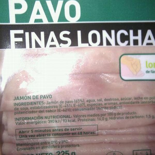 Photo taken at Mercadona by Helena B. on 11/2/2011