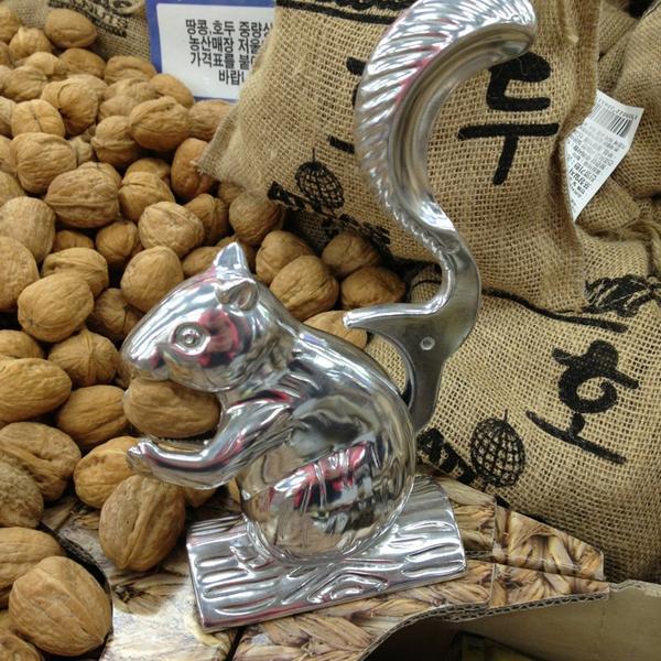 Photo taken at 홈플러스 (Home plus) by Mia S. on 2/23/2013-京畿道安养市东安区162 Photo taken at 홈플러스 (Home plus) by Mia S. on 2/23/2013