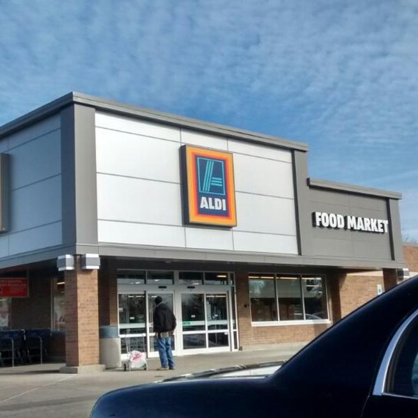 Photo taken at Aldi by Ty W. on 1/17/2015