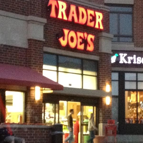 Trader Joe's乔氏连锁埃尔金店 伊利诺州里奇公园西北公路北190号