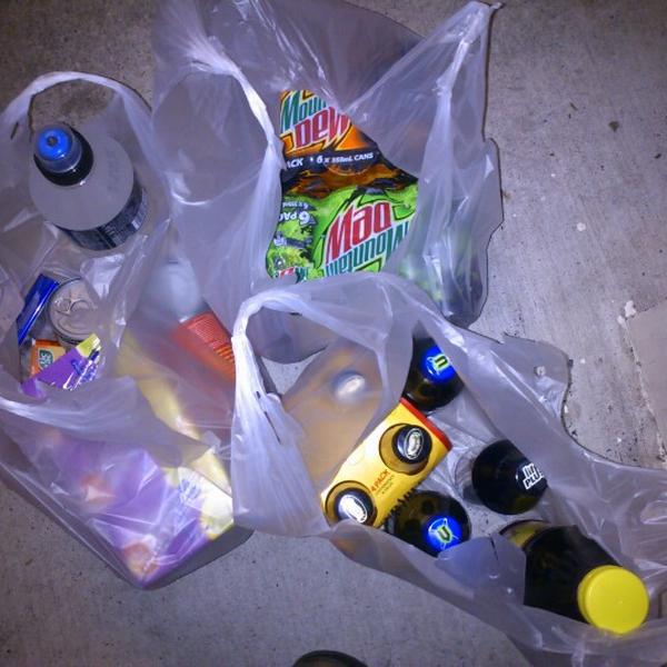 Photo taken at Countdown by Michael L. on 9/20/2012-新西兰奥克兰市亨德森埃兹尔街7号Countdown超市 Photo taken at Countdown by Michael L. on 9/20/2012