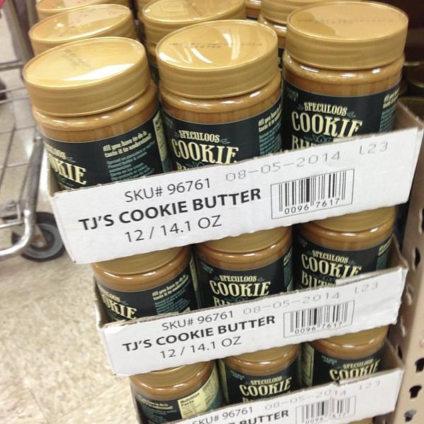 Photo taken at Trader Joe's by Hydee A. on 7/28/2013-加利福尼亚州谢尔曼奥克斯黑泽汀大道滨江路14119号 Photo taken at Trader Joe's by Hydee A. on 7/28/2013