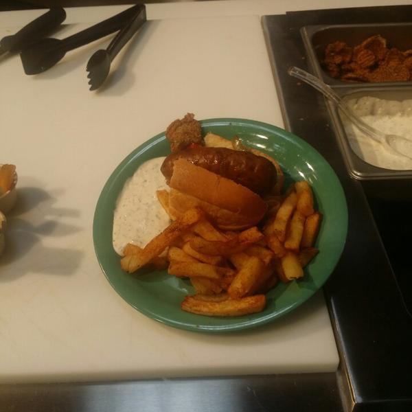 Photo taken at Whole Foods Market by J Z. on 9/24/2014-奥勒冈蒂伽德西南学校码头路12220(在西南第121大道) Photo taken at Whole Foods Market by J Z. on 9/24/2014