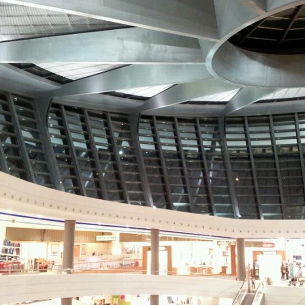 Photo taken at El Corte Inglés: Ciudad de Elche by Sther on 1/26/2013