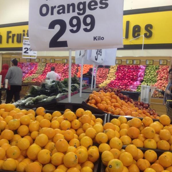 Photo taken at PAK'nSAVE by Julius C. on 9/22/2012