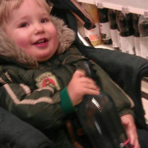 Photo taken at PLUS by Leen B. on 11/9/2013-荷兰南荷兰省新莱克兰克莱博格广场9-19号 Photo taken at PLUS by Leen B. on 11/9/2013