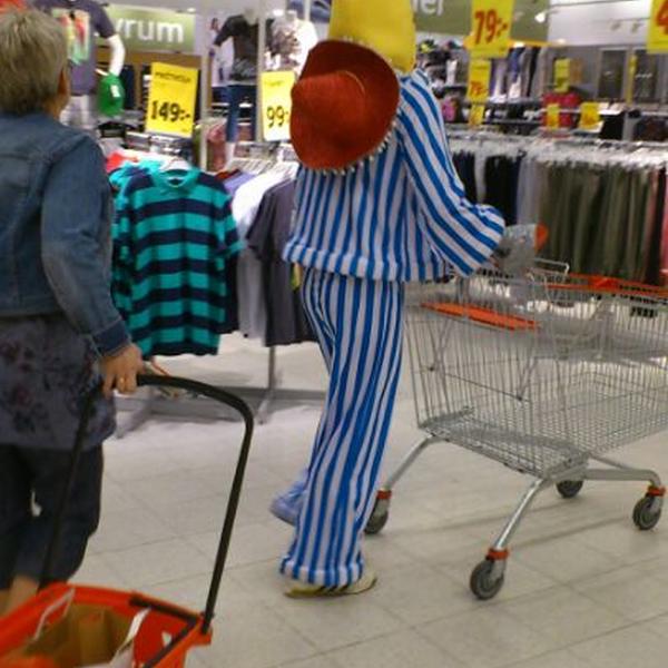 Photo taken at ICA Maxi by Alexandra J. on 5/5/2012