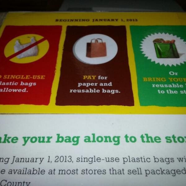 Photo taken at Trader Joe's by Dorothy D. on 11/19/2012-加尼福尼亚 奥克兰大学大道5727(在橡树林大道) Photo taken at Trader Joe's by Dorothy D. on 11/19/2012