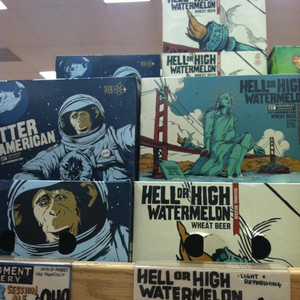 Photo taken at Trader Joe's by Yvonne F. on 7/24/2012-加尼福尼亚 奥克兰大学大道5727(在橡树林大道) Photo taken at Trader Joe's by Yvonne F. on 7/24/2012