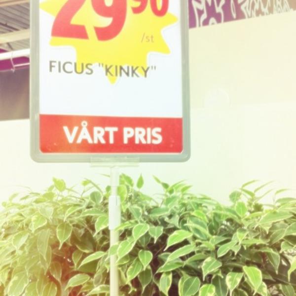 Photo taken at ICA Kvantum by Michael H. on 1/16/2011-瑞典西约塔兰省哥德堡温特路4号 Photo taken at ICA Kvantum by Michael H. on 1/16/2011