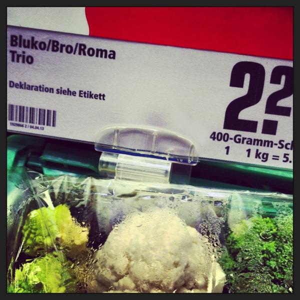 Photo taken at REWE by Ellen B. on 4/5/2013-德国柏林主干道118 Photo taken at REWE by Ellen B. on 4/5/2013