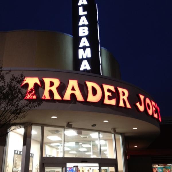 Photo taken at Trader Joe's by Johnathon K. on 2/11/2013-德克萨斯州休斯敦市牧师路2922号 Photo taken at Trader Joe's by Johnathon K. on 2/11/2013