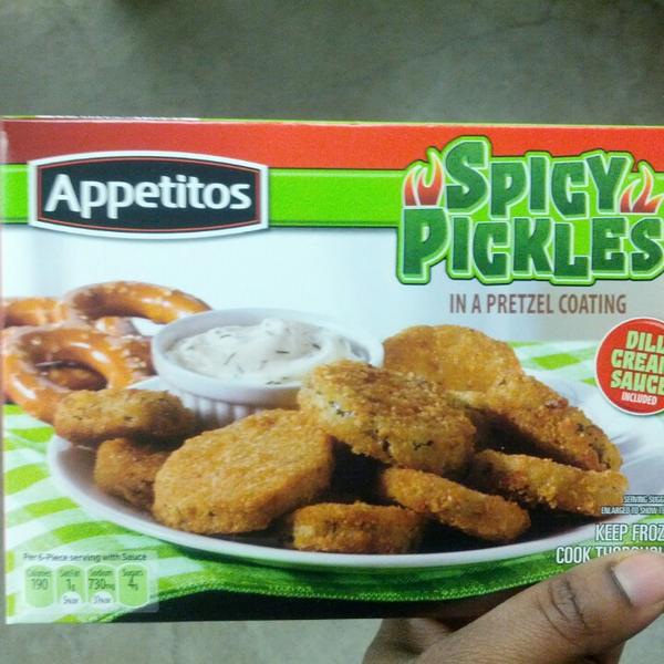 Photo taken at Aldi by Serena L. on 2/2/2014-伊利诺60647 芝加哥 密尔沃基大道北(莱维特街及万巴尼撒大道之间)1767号 Photo taken at Aldi by Serena L. on 2/2/2014