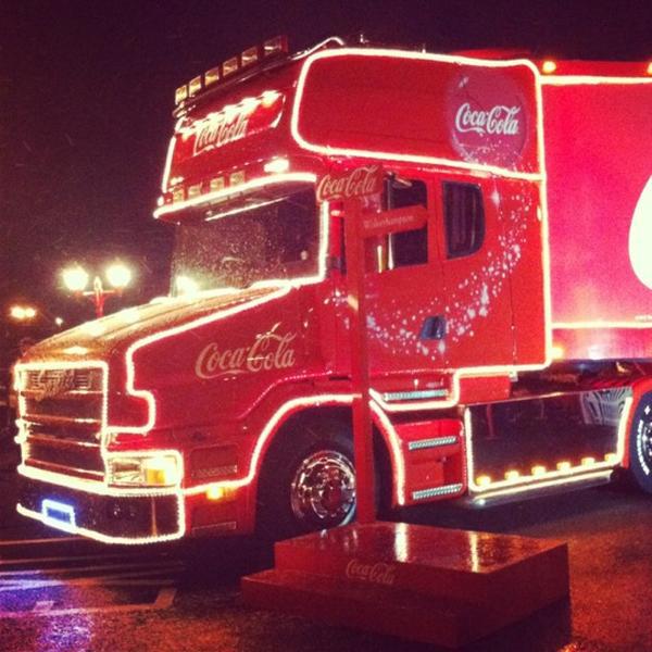 Photo taken at Waitrose by Melissa R. on 11/27/2012-英国西米德兰兹郡佩恩路 Photo taken at Waitrose by Melissa R. on 11/27/2012