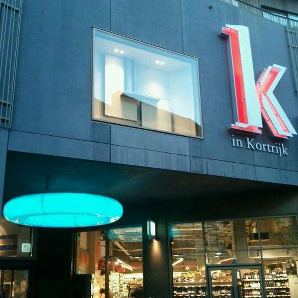 Photo taken at Proxy Delhaize by Tim V. on 11/10/2011