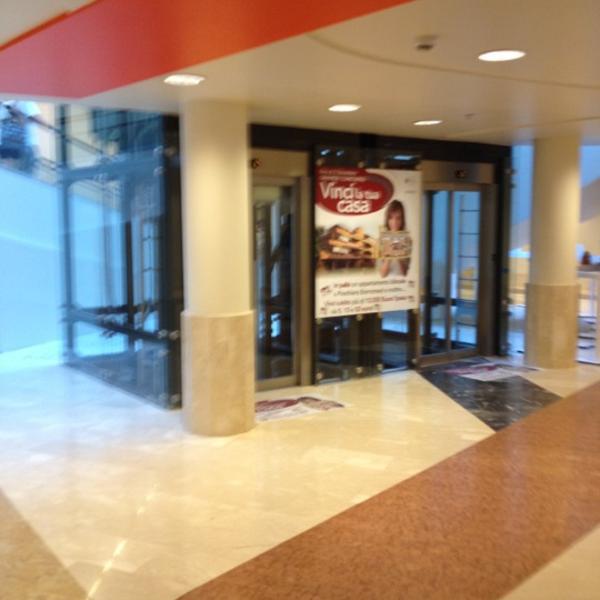 Photo taken at Coop by Silver F. on 7/15/2012-意大利伦巴第圣多纳托 - 米拉尼斯广场购物中心 Photo taken at Coop by Silver F. on 7/15/2012