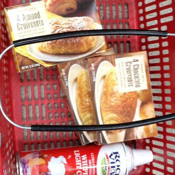 Photo taken at Trader Joe's by Kris M. on 12/24/2012-加利福尼亚州卡西德勒尔城帕尔木坎宁路67720号 Photo taken at Trader Joe's by Kris M. on 12/24/2012