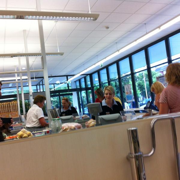 Photo taken at Hofer by Avni R. on 6/22/2013-奥地利施泰尔马克州格拉茨埃克特街54 Photo taken at Hofer by Avni R. on 6/22/2013