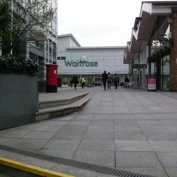 Photo taken at Waitrose by Asholiday on 4/2/2014-英国伦敦沃平托马斯莫尔街 Photo taken at Waitrose by Asholiday on 4/2/2014