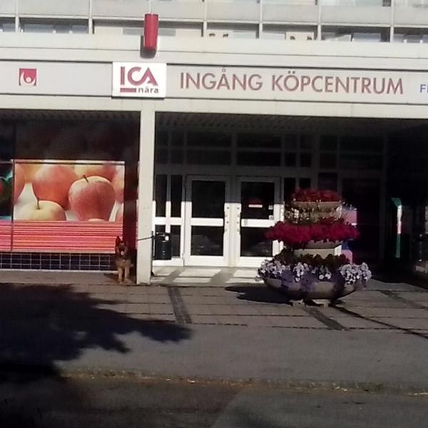 Photo taken at ICA Nära Stadionköp by Laszlo B. on 7/17/2013