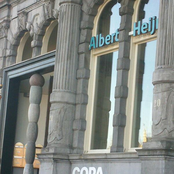 Photo taken at Albert Heijn by Lena v. on 4/2/2013-荷兰北荷兰省阿姆斯特丹普林斯很隹克凯德20 Photo taken at Albert Heijn by Lena v. on 4/2/2013