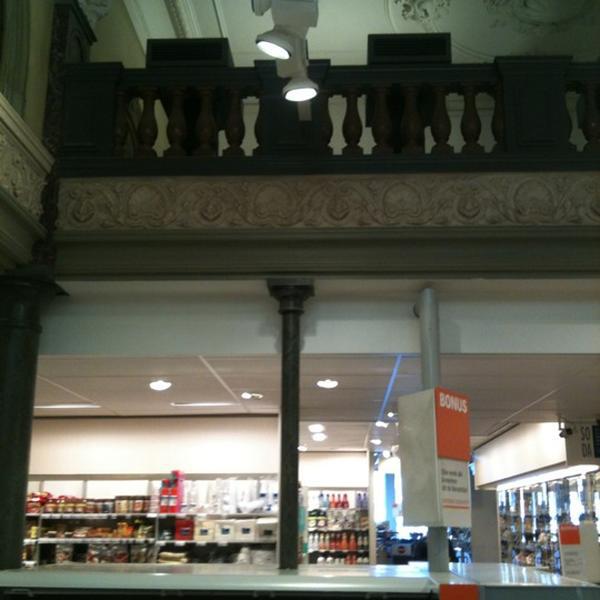 Photo taken at Albert Heijn by Daniël v. on 10/16/2011-荷兰北荷兰省阿姆斯特丹普林斯很隹克凯德20 Photo taken at Albert Heijn by Daniël v. on 10/16/2011