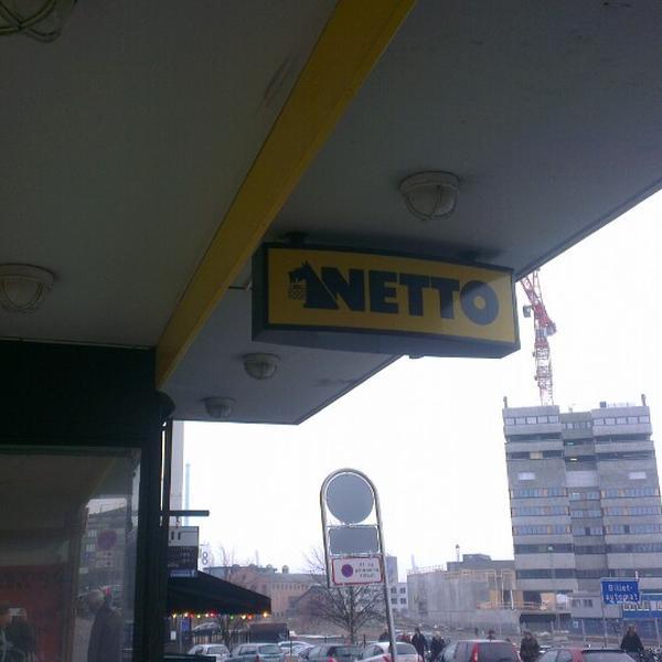 Photo taken at Netto by Dan M. on 2/16/2013
