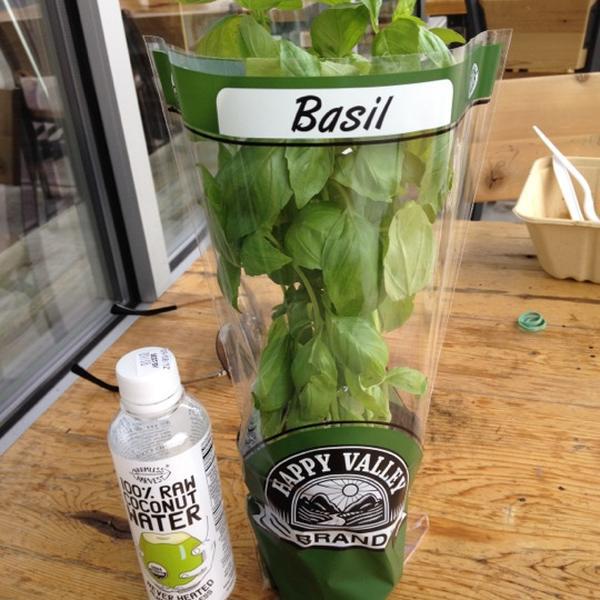 Photo taken at Whole Foods Market by Raphael on 8/25/2012-麻萨诸塞州韦尔斯利镇华盛顿路442号 Photo taken at Whole Foods Market by Raphael on 8/25/2012