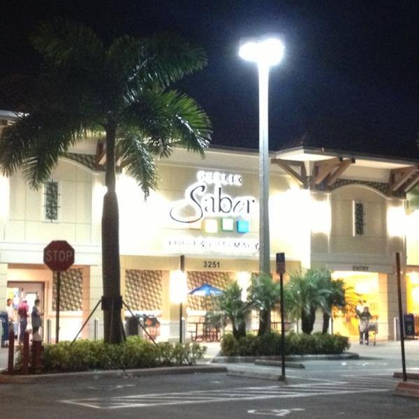 Photo taken at Publix by Eddie V. on 11/3/2012