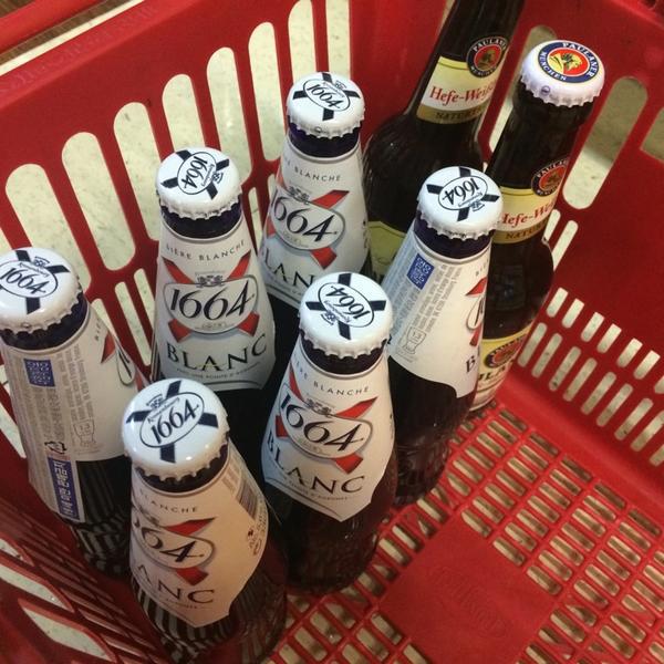 Photo taken at 홈플러스 (Home plus) by JE H. on 7/21/2014-首尔市中浪区四佳亭路332号(面牧店) Photo taken at 홈플러스 (Home plus) by JE H. on 7/21/2014