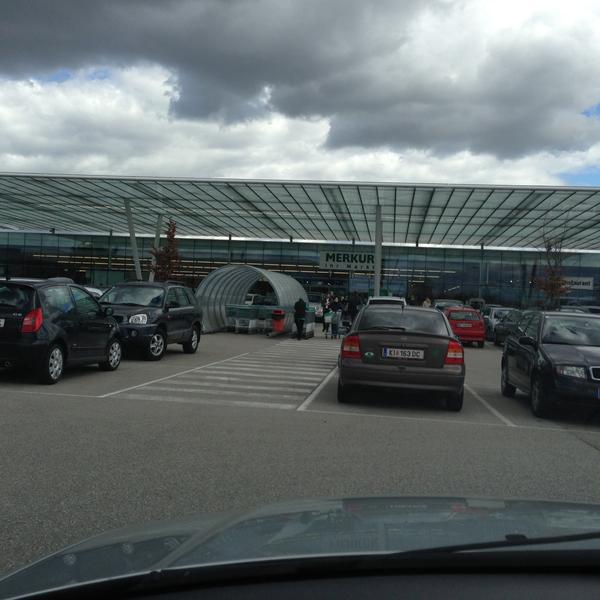 MERKUR 奥地利上奥地利州韦尔斯米特菲尔德街2